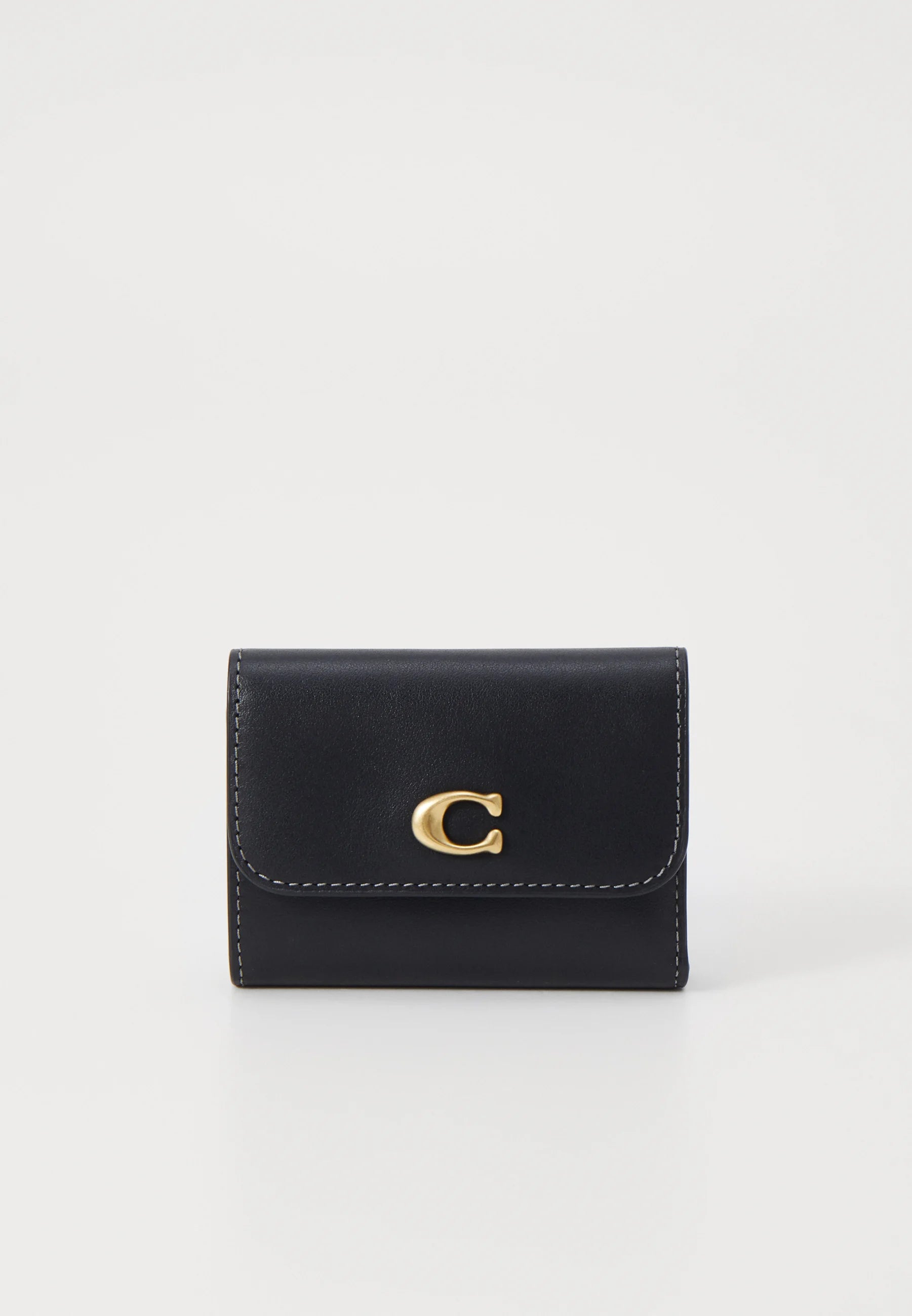 Coach Essential Card Holder Wallet