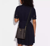 Coach Bucket Mollie Signature Marrón