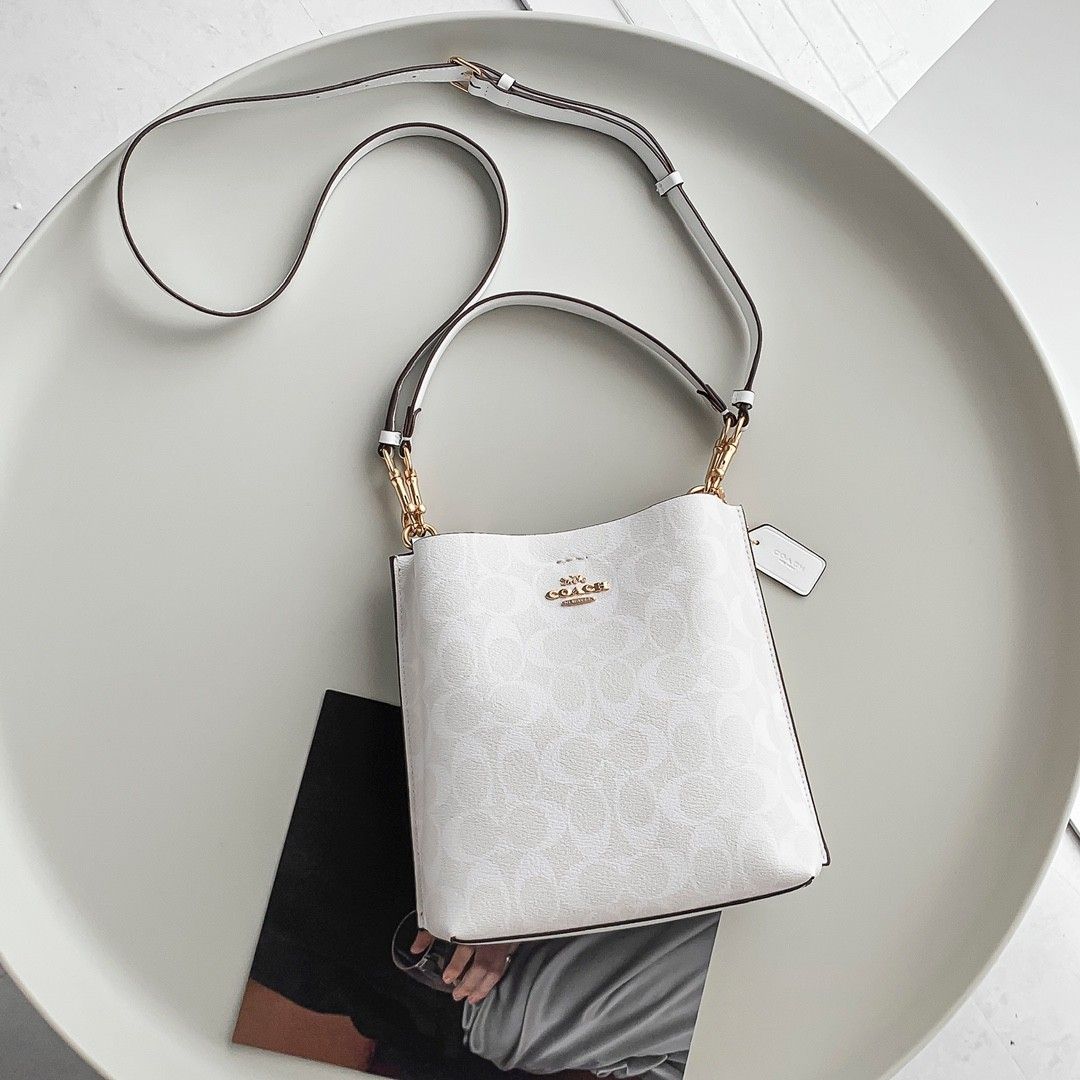 Coach Bucket Mollie Signature Chalk Interior Rojo