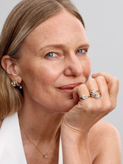 Anillo Dorado Corazón Doble Alianza