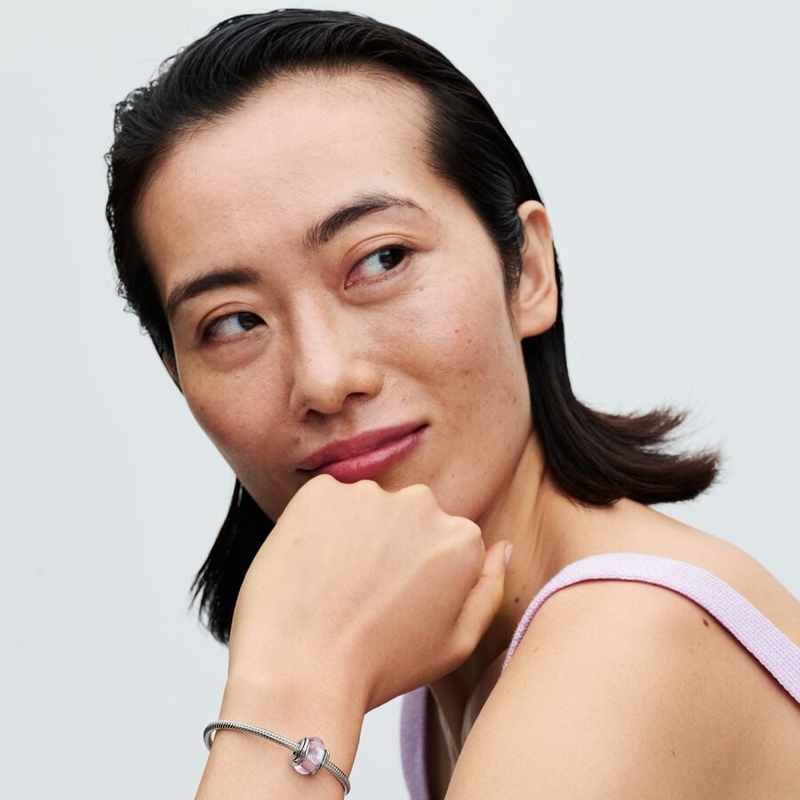 Charm de cristal de Murano rosa rodeado