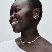 Collar Círculo Forma Orgánica en Pavé y Perla Cultivada de Agua Dulce