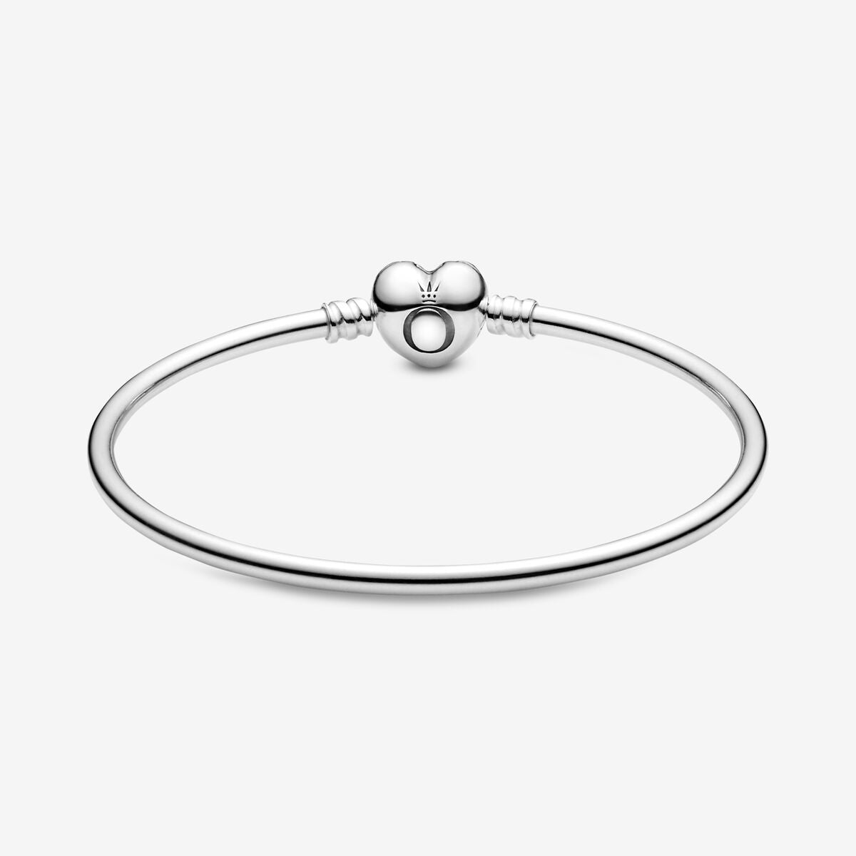 Pulsera rígida Moments en plata de ley con cierre Corazón para charms