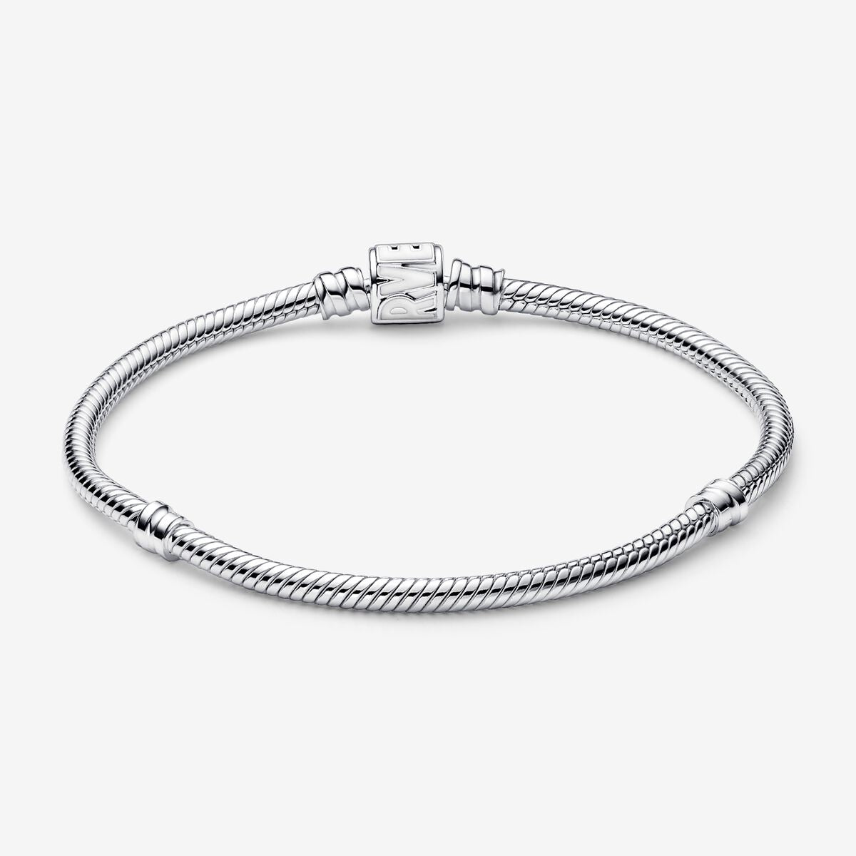 Pulsera Pandora Moments Cadena de Serpiente Cierre de Logo Marvel