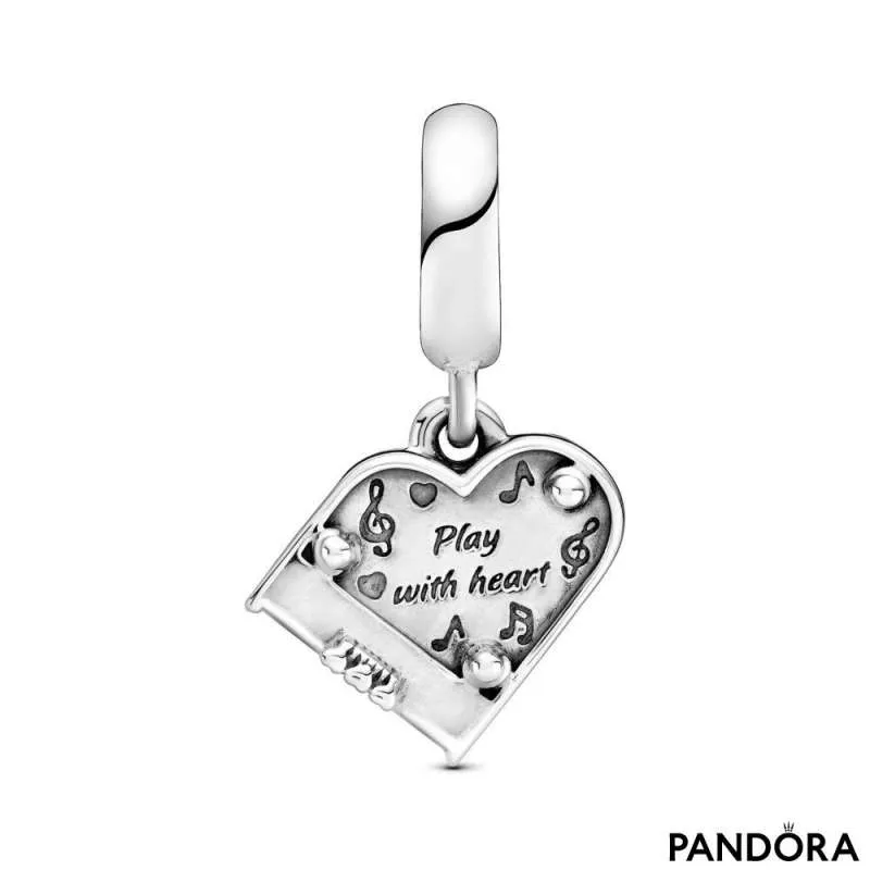 Charm colgante de corazón de piano de cola