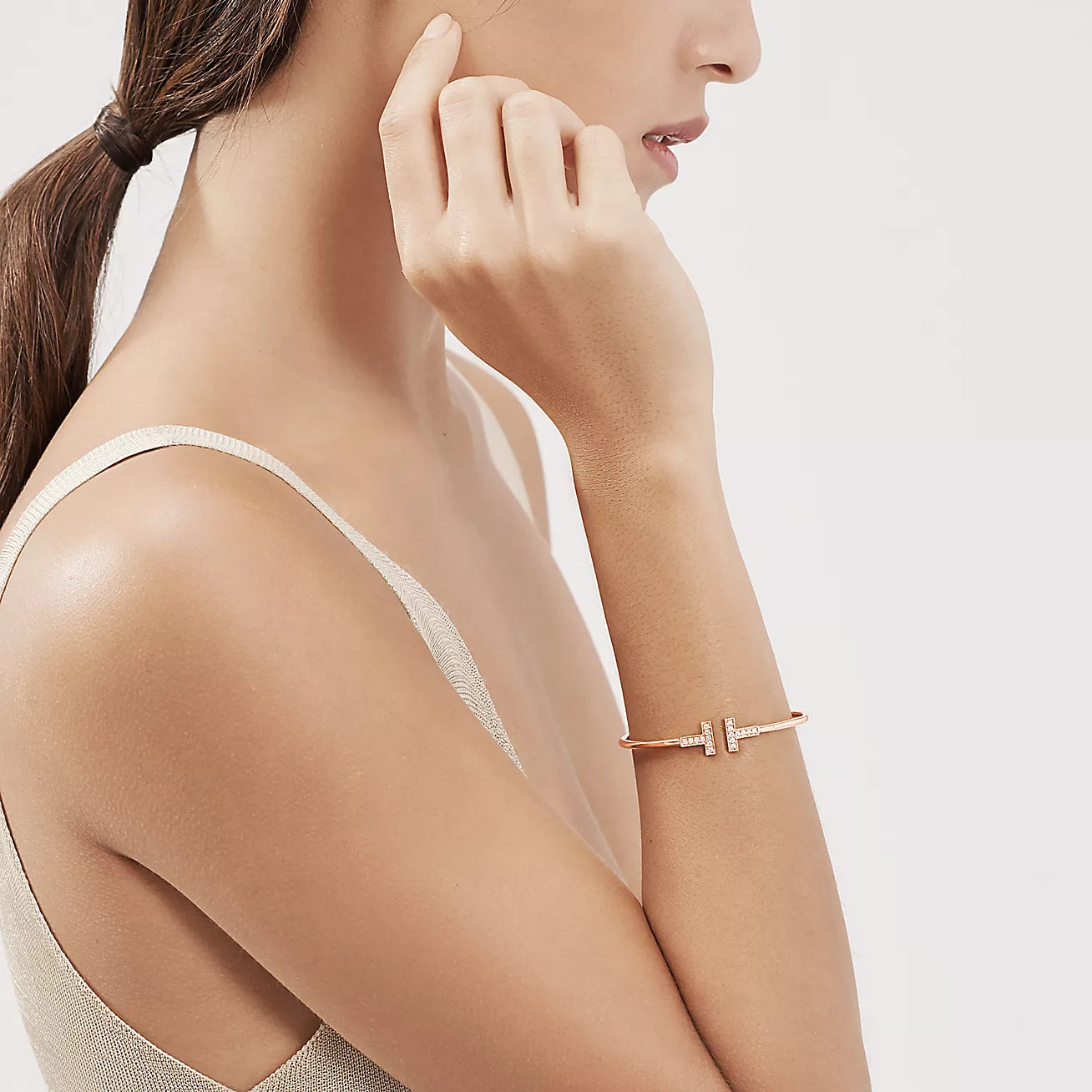 Pulsera Tiffany T Wire Rose Gold Con Zirconias